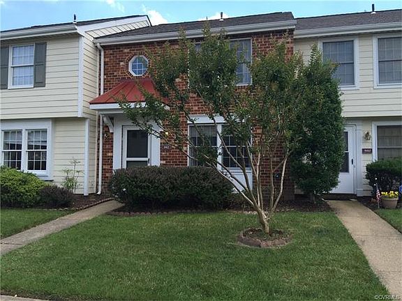 2nd image of 9412 Tracey Lynne Cir #9412