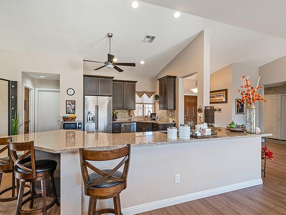 5th image of 10508 E ELMHURST Drive