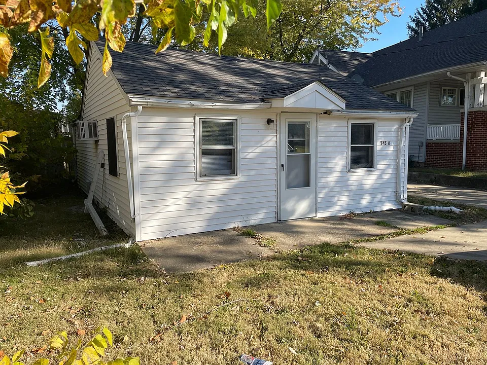 345 North Dr