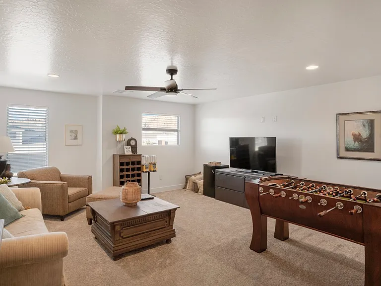 3476 E Red Pine Way — Photo 6