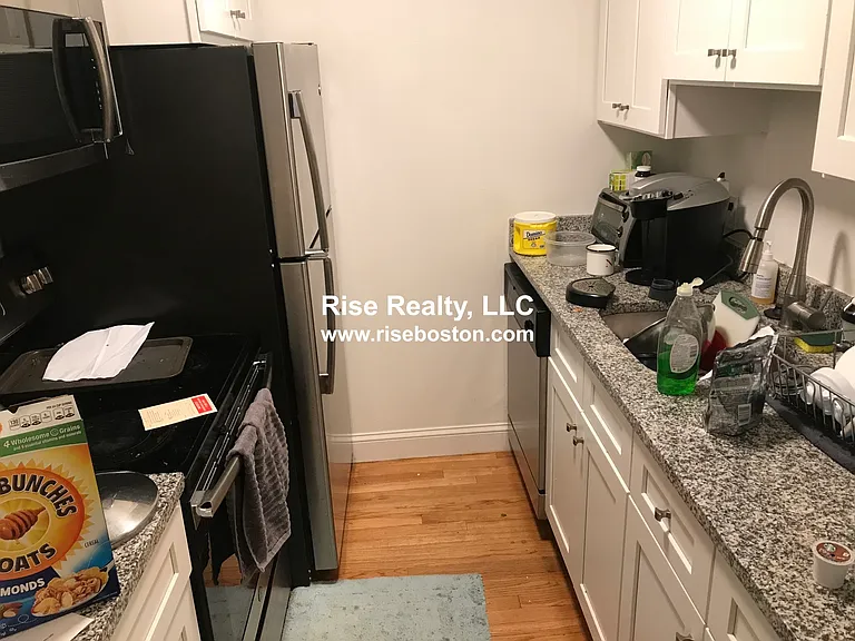772 Columbus Ave #3A — Photo 1