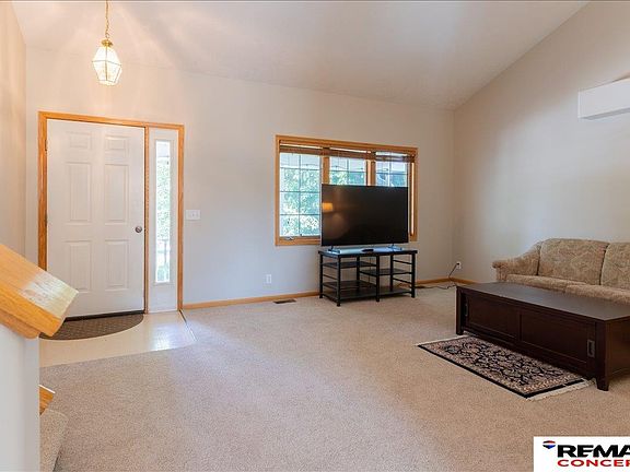 3rd image of 7734 S 34th St