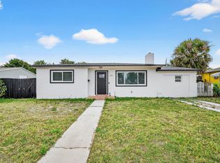 376 Leigh Rd, West Palm Beach, FL 33405