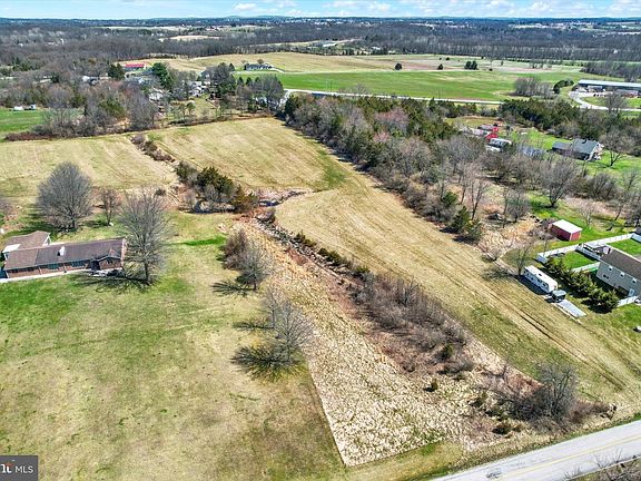 2nd image of 75 Reynolds Rd