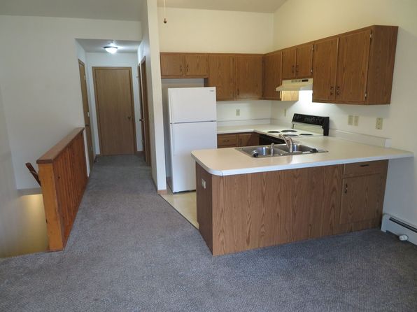 405 Main St APT 6