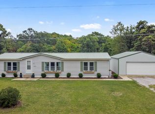 10345 N 570 E, Demotte, IN 46310