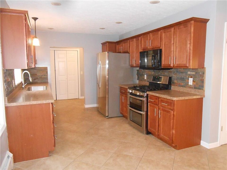 1068 Shoecraft Rd, ster, NY 14580 Zillow