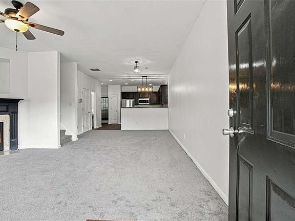 4th image of 8260 Oakley Cir