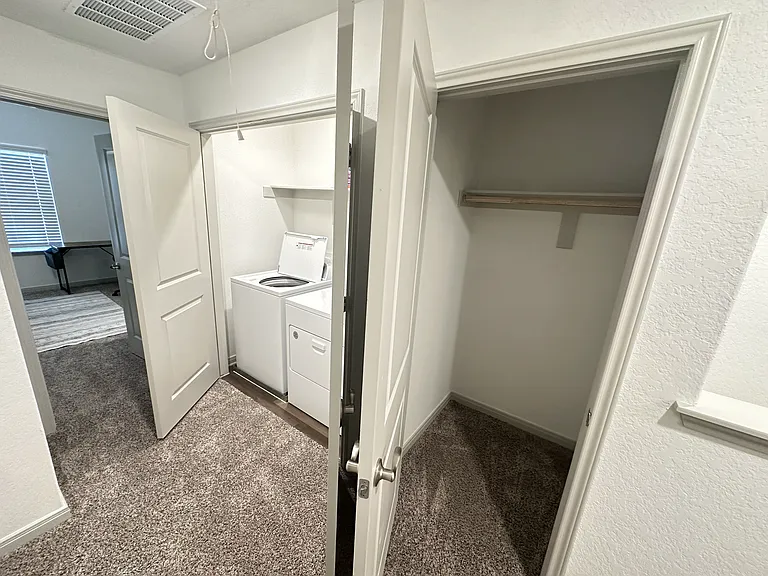 10232 Eaglewood Nook #101 — Photo 7