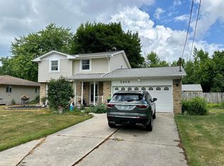 2660 Starlite Dr, Saginaw, MI 48603