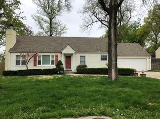 4701 W 57th St, Roeland Park, KS 66205