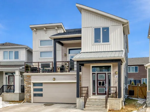 2011 201st St NW, Edmonton, AB T6M 0X7