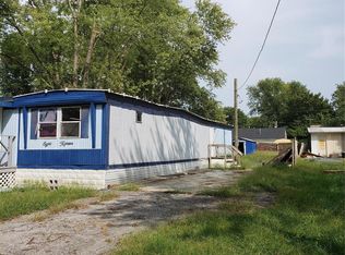 815 S Grace St, Marissa, IL 62257