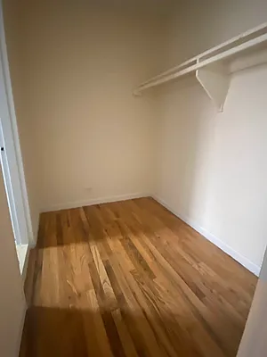 Rented by Queens Apartments Realty LLC | media 10