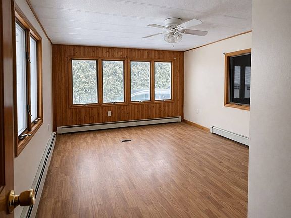 4th image of 1898 Miner Farm Rd