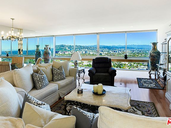 5th image of 2222 Avenue Of The Stars Unit 2106