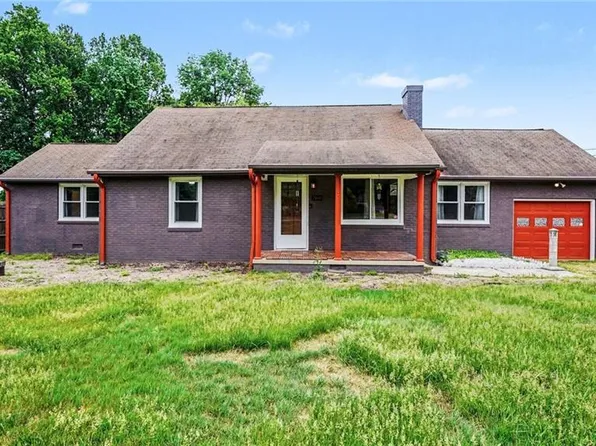 2442 Hoskins Rd, Burlington, NC 27215