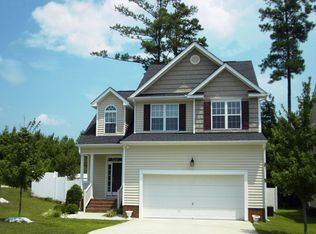 8228 Willowglen Dr, Raleigh, NC 27616
