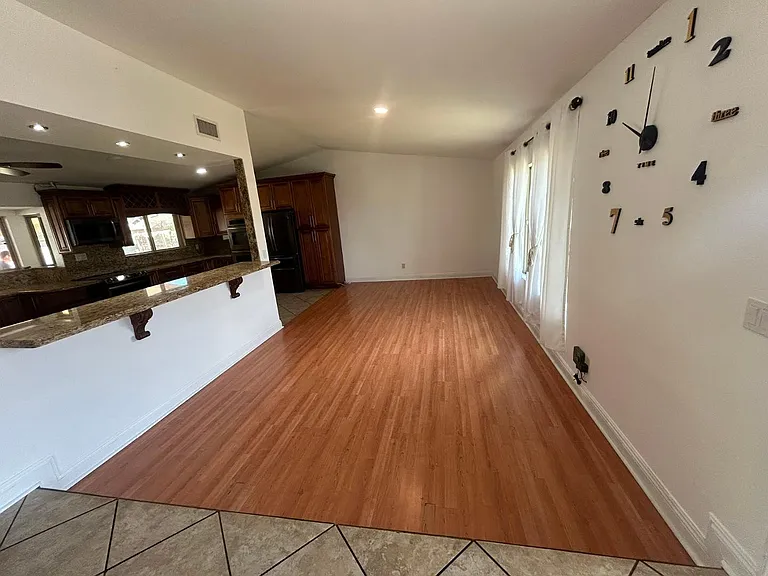 6916 W Georgia Ave — Photo 6