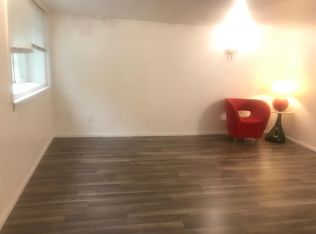 5604 17th Ave NE #2, Seattle, WA 98105