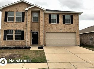 9117 Old Clydesdale Dr, Fort Worth, TX 76123