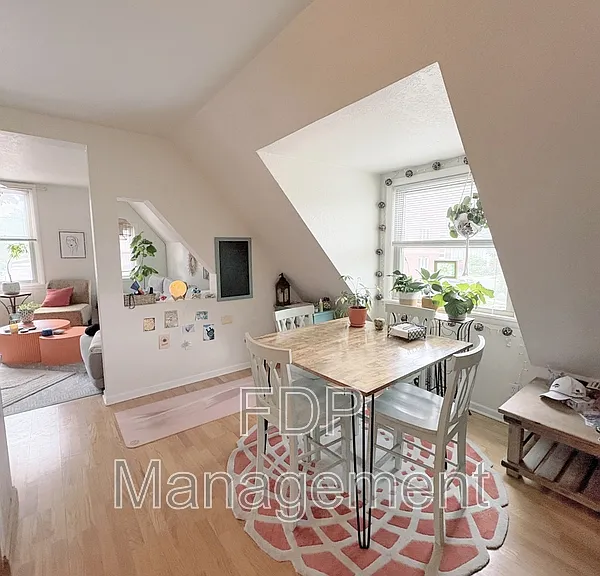 660 East Ave #100B — Photo 3