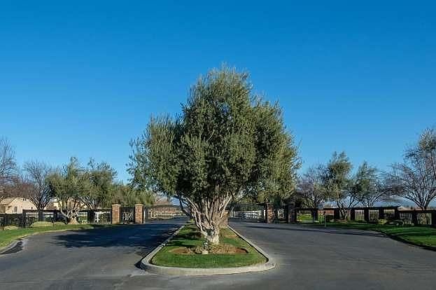 1st image of 12499 E Sussex Way