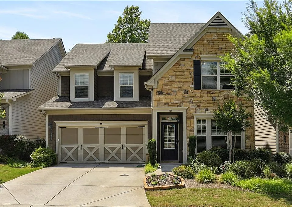 1400 Roswell Manor Cir