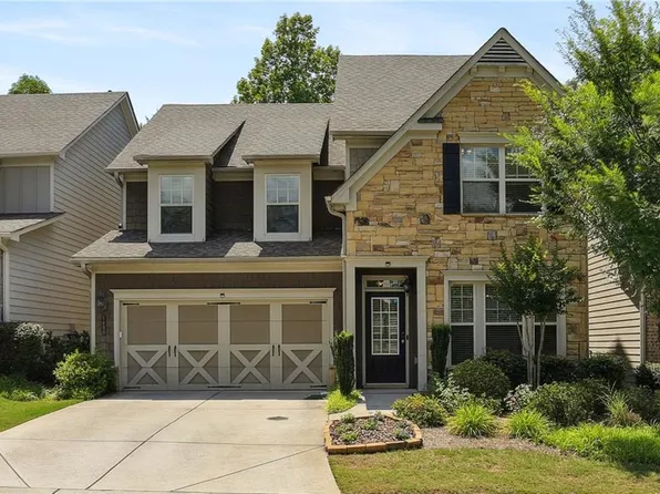 1400 Roswell Manor Cir, Roswell, GA 30076