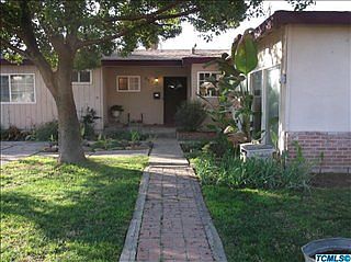 1st image of 803 W Iris Ave