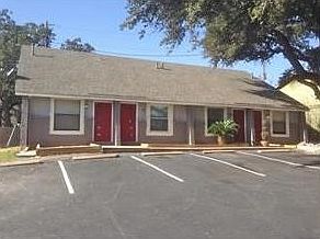 1st image of 3465 Willowrun Dr APT B