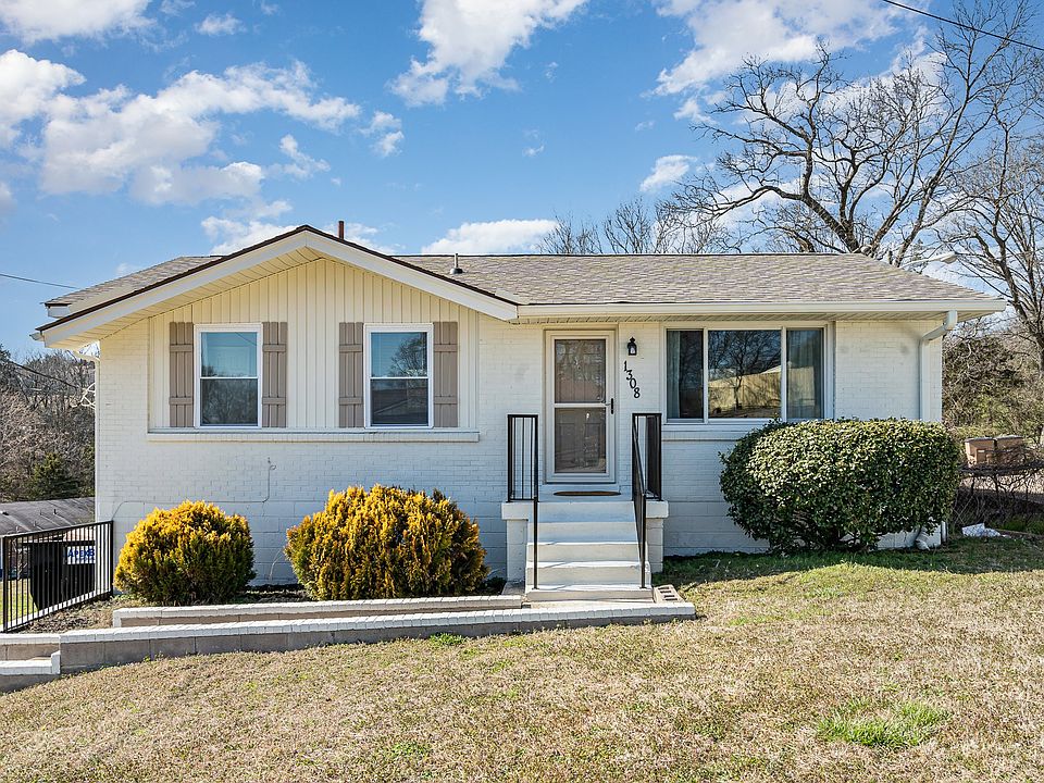 1st image of 1308 N Avondale Cir