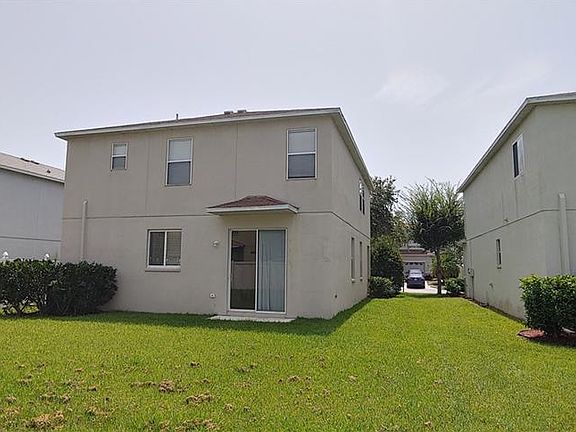 2nd image of 9135 Lantern Oak Way