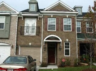 316 Longchamp Ln, Cary, NC 27519