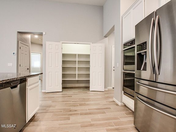 4th image of 11093 W Riverton Dr