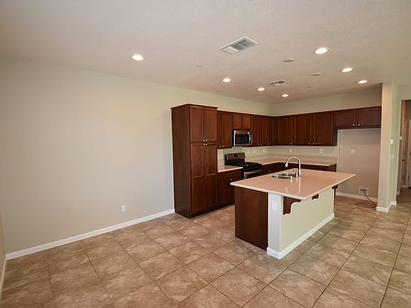 5th image of 5295 Finkas Ln