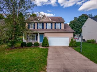 969 Sanctuary View Dr, Kent, OH 44240