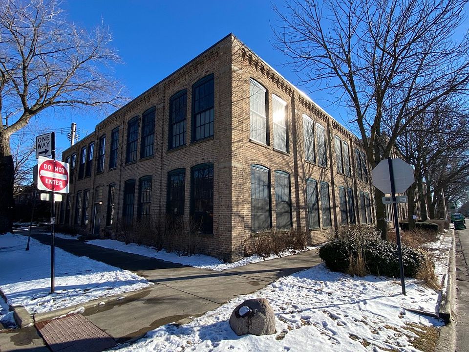 1st image of 5235 N Ravenswood Ave APT 16