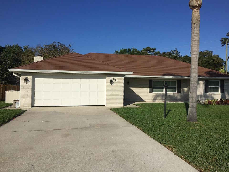 1st image of 811 Chickadee Dr