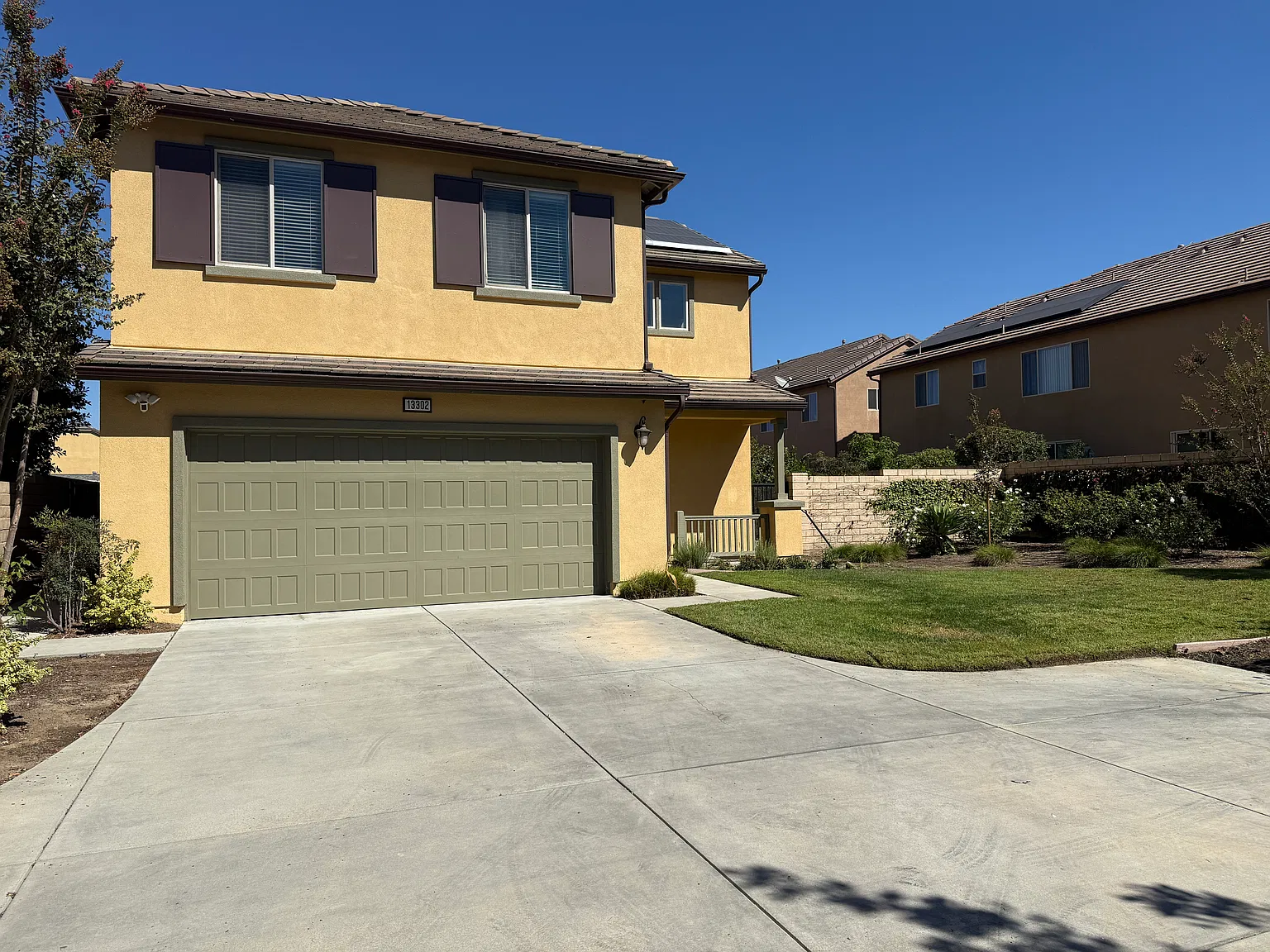 3 bed, 2.5 bath, 1934 sqft, $4,000 — Photo 2