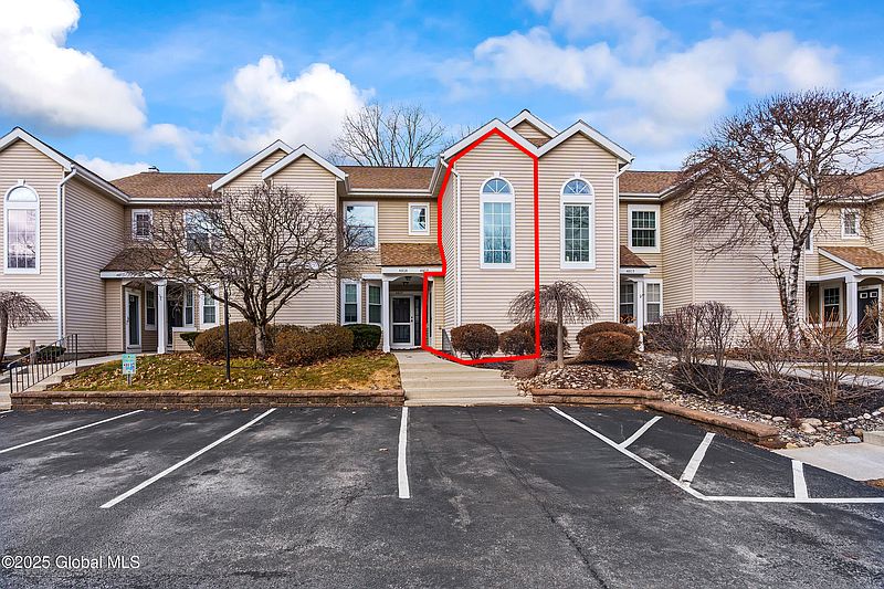 3rd image of 4808 S Foxwood Drive
