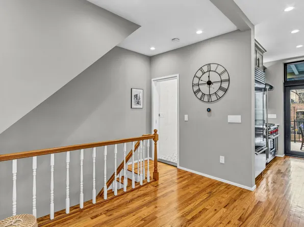 207 Huntington Street image 9 of 43