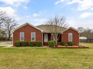 18513 Wells Rd, Athens, AL 35613