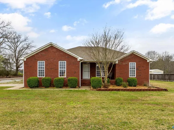 18513 Wells Rd, Athens, AL 35613