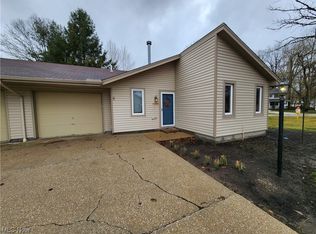 10098 Hideaway Cv, Aurora, OH 44202