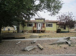 141 N 4th West St, Green River, WY 82935