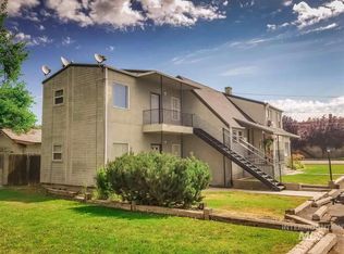 307 & 307-1/2 S Colorado Ave, Fruitland, ID 83619