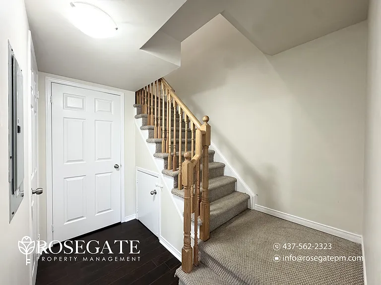60 Fairwood Cir #130 — Photo 9