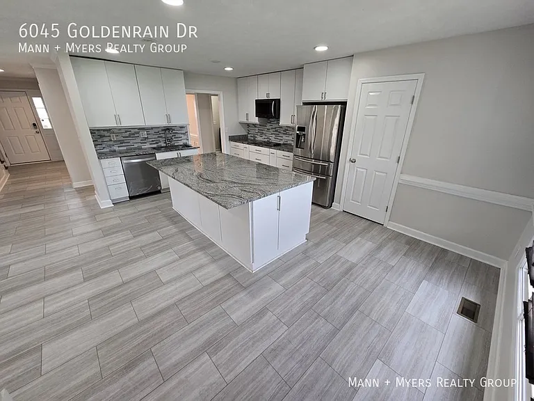 6045 Goldenrain Dr — Photo 20