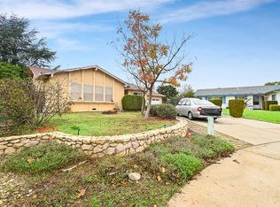 1913 Pinewood Way, Linda, CA 95901